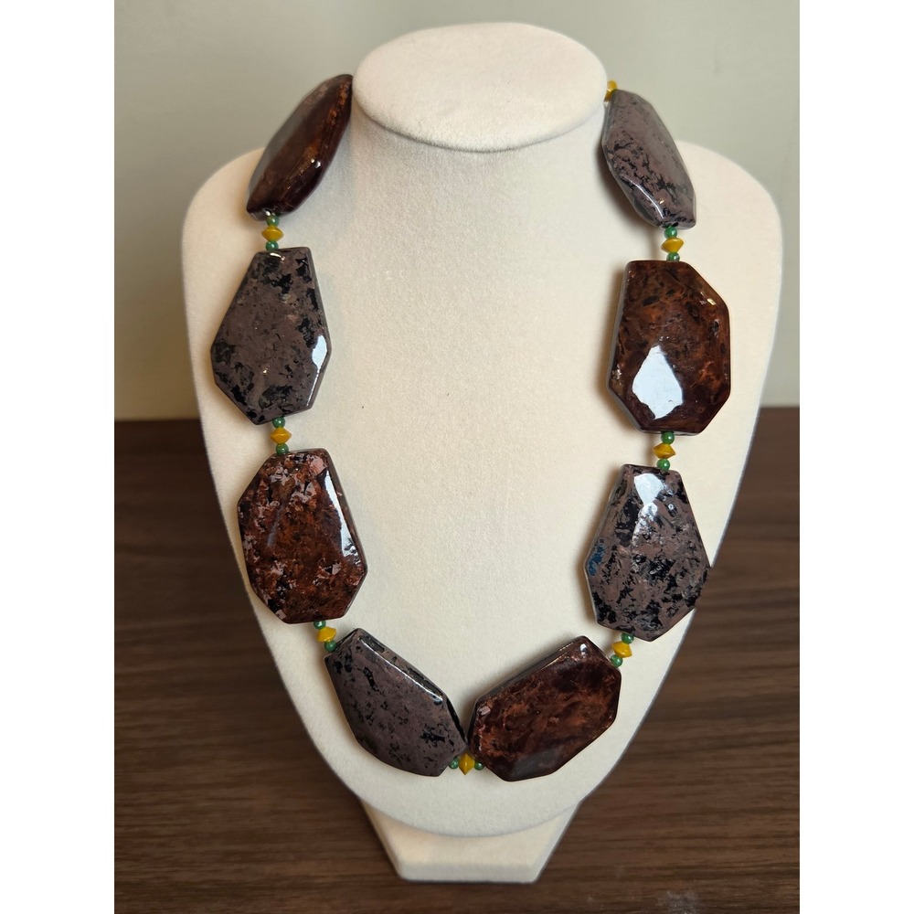 Chunky Mahogany Brown Stone Slab Statement Necklace Gold Tone Toggle Clasp 19in